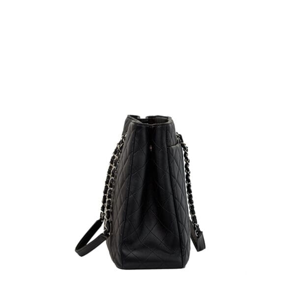 Chanel Classic Tote Bag Black Calfskin SHW Chanel Classic Tote Bag Black Calfskin SHW