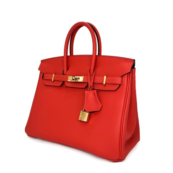 B61F204E-F64C-4D14-8455-48F19F82BCCB B61F204E-F64C-4D14-8455-48F19F82BCCB