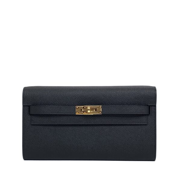 Kelly to go black epsom_1