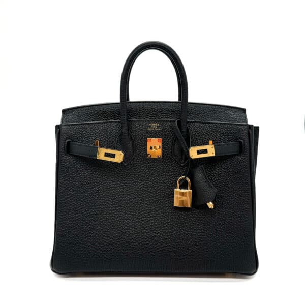 B6B75134-2906-4AB4-B9F9-E97D5D32894C B6B75134-2906-4AB4-B9F9-E97D5D32894C