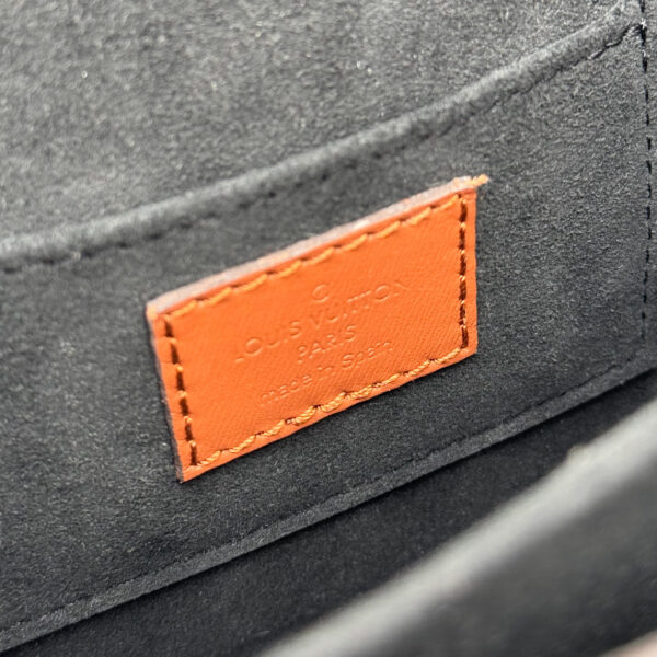 80CFD412-8EAD-406B-8A49-A0BDAED1CDAF 80CFD412-8EAD-406B-8A49-A0BDAED1CDAF