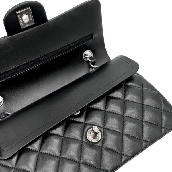 DF2C6838-275D-4934-8D34-4FC96461986B DF2C6838-275D-4934-8D34-4FC96461986B