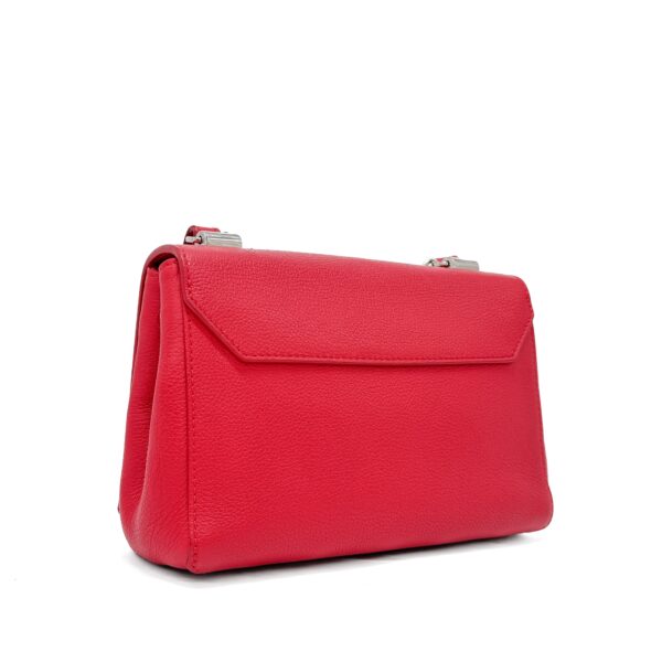 52DFCCF7-FD0C-4003-9C60-91C2C10748B6 52DFCCF7-FD0C-4003-9C60-91C2C10748B6