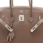 E6CD3115-15C1-4F87-87C1-8BF2DA26FC21