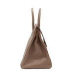 F6929B7C-FDC7-4305-BF42-AE72ACF4EBAF