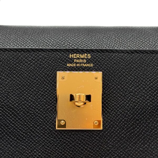 B08F7BF0-C3C1-47A4-991C-AA93D4DD9CCE B08F7BF0-C3C1-47A4-991C-AA93D4DD9CCE