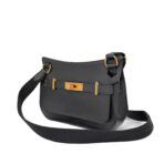 D4033028-1D88-405F-9FCA-22C3B8FF6267