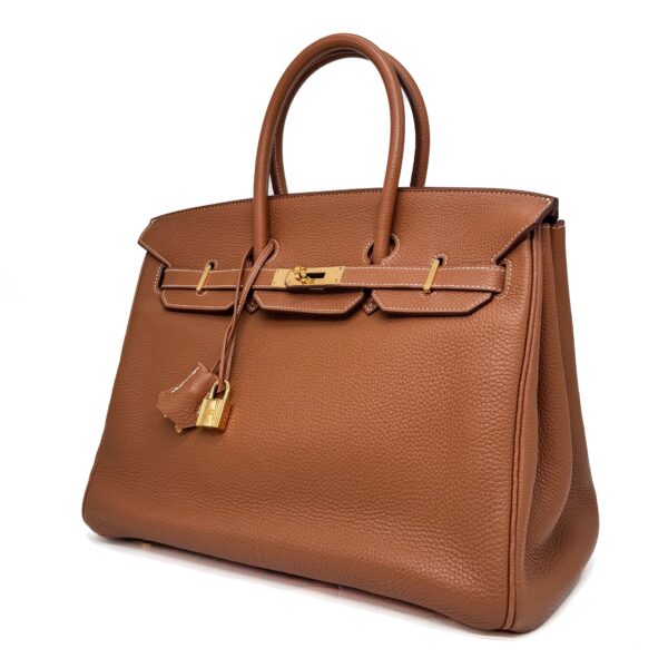 2A99A552-B7D7-46D9-8549-7E82A3DD2990 2A99A552-B7D7-46D9-8549-7E82A3DD2990