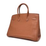 39247702-F47F-44EA-9773-C8A60AAEAF60